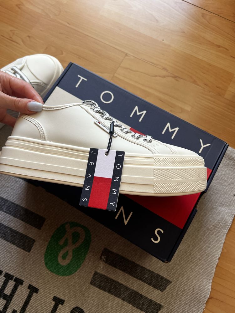 Дамски обувки Tommy Jeans