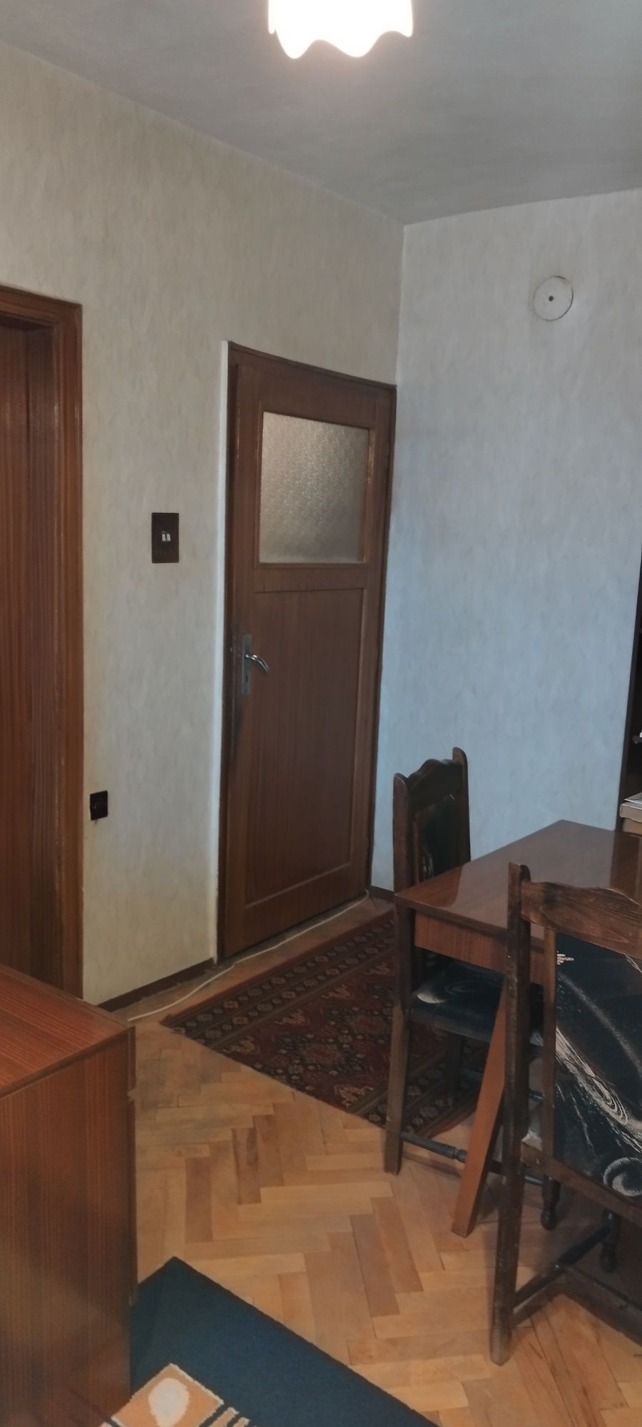 Продавам апартамент в Чирпан 106 кв.м.64500евро