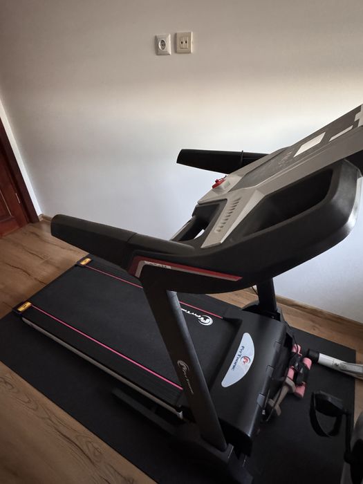 Banda de alergare electrica fitTronic Delta 100, bluetooth