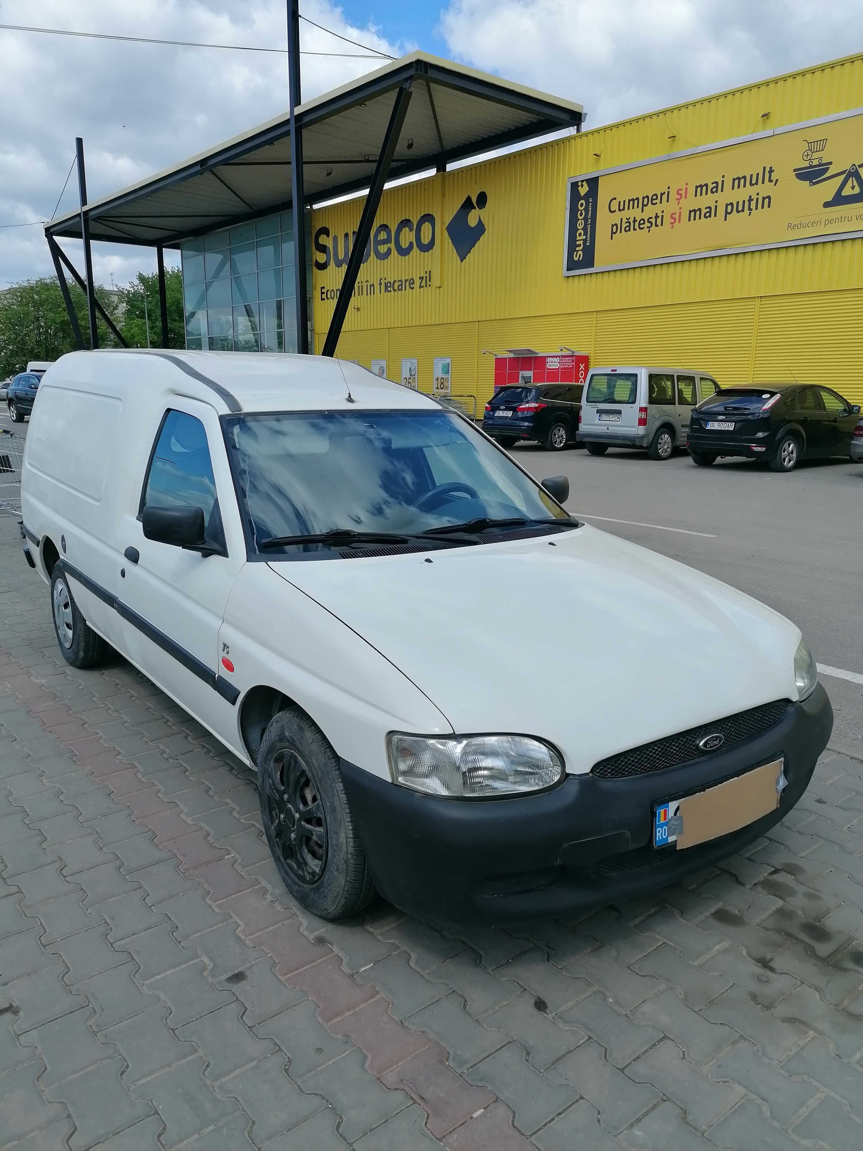 Vind autoutilitara Ford Express