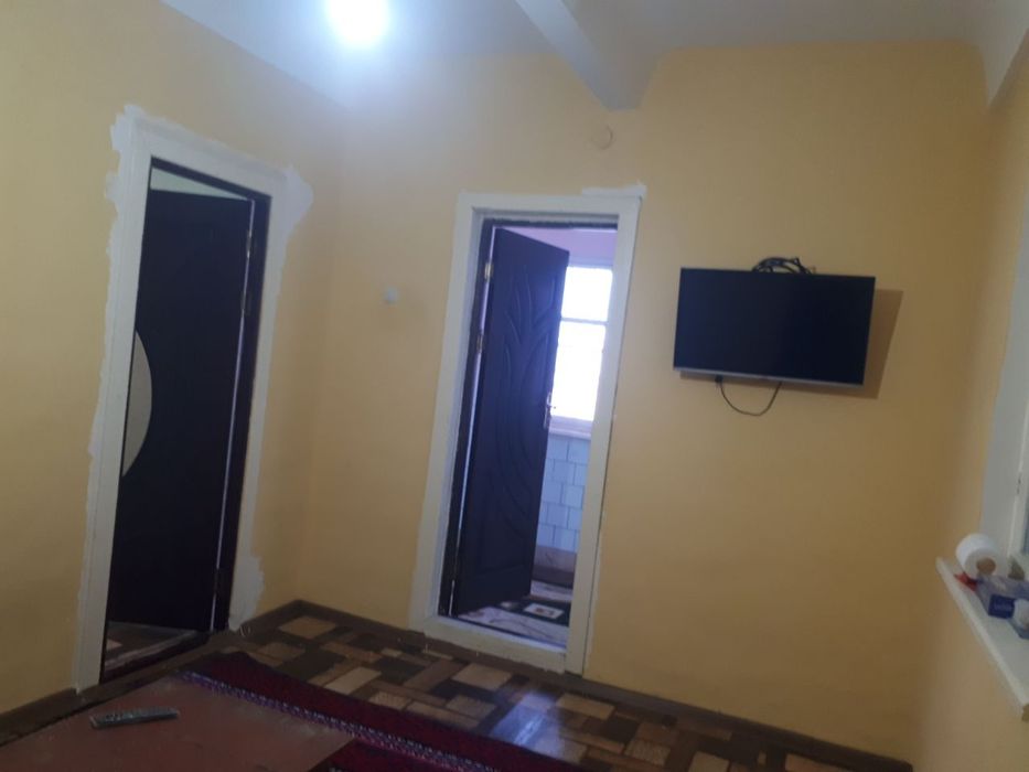 Sazanchik orqasidagi dacha sotiladi 2 etajlik.