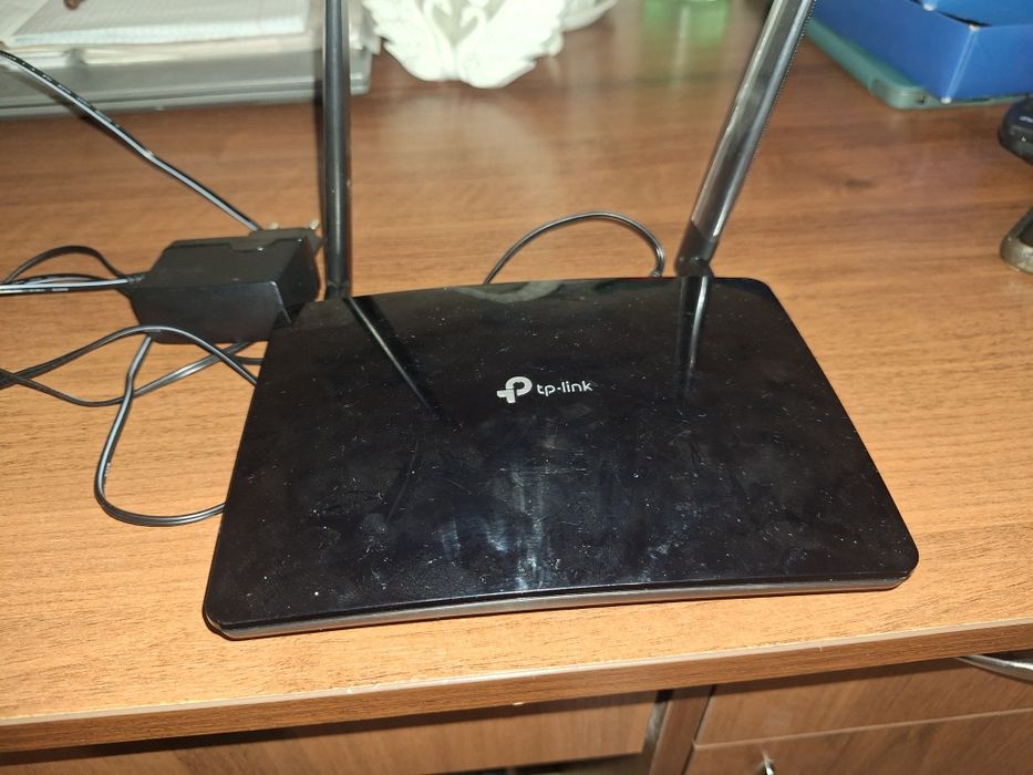 Роутер.   tp-link