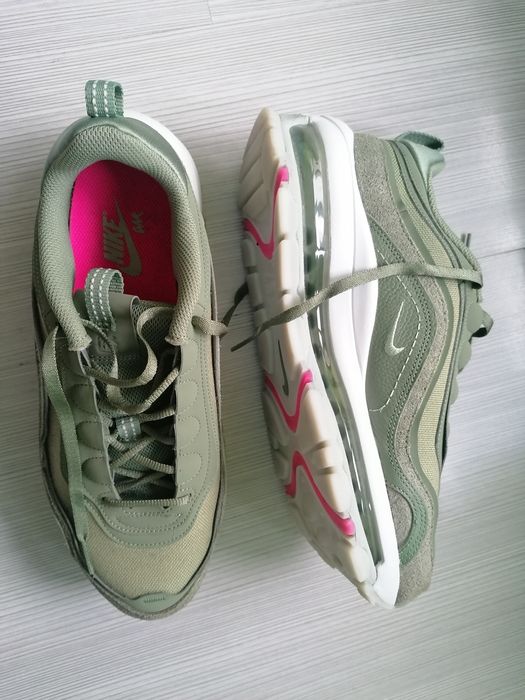 Ниски маратонки NIKE ARE MAX 97