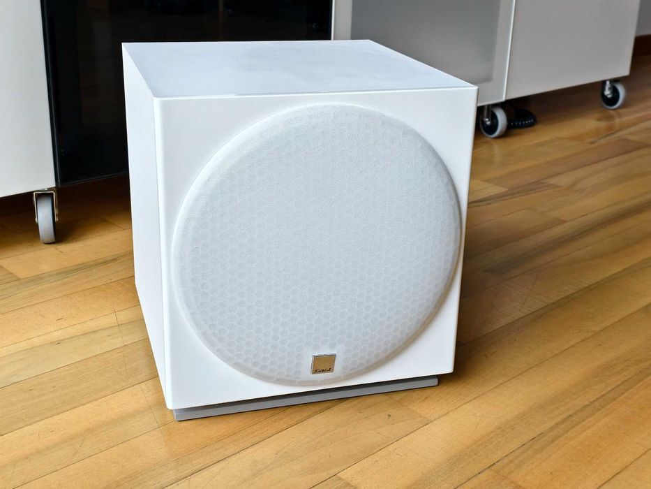 Събуфер DALI SUB E-12F White Satin