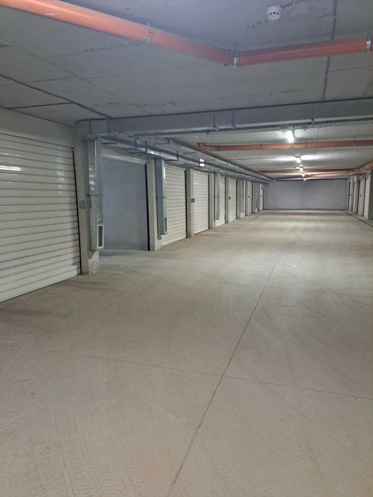 Дава се под наем Гараж / Паркомясто в София, Надежда 1 - 18 кв.м за 102 € - Снимка #2