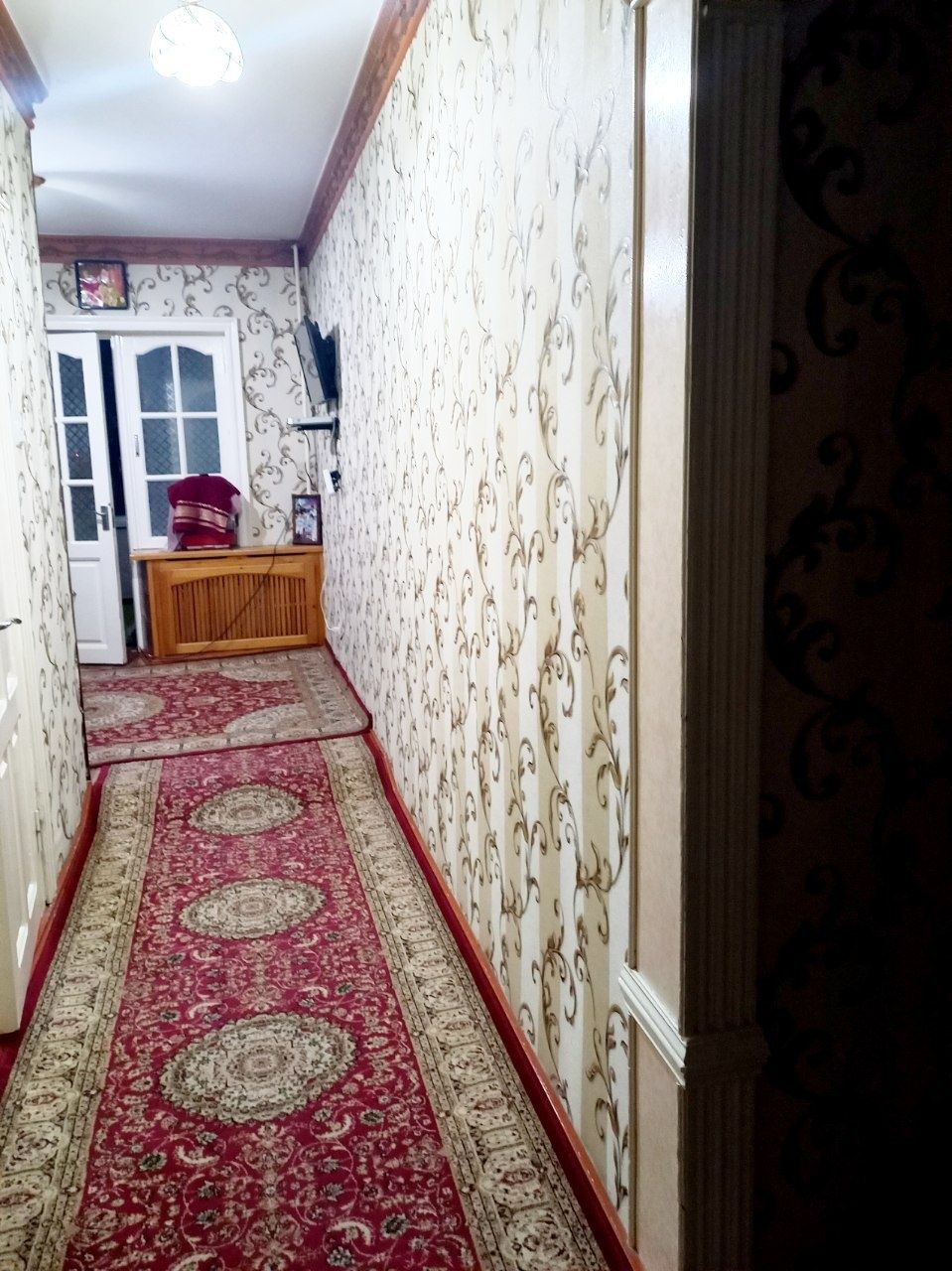 Продаётся 4 комнатная квартира на Сергели 4 4/1/5 с рем.ДЁШЕВО(77000&)