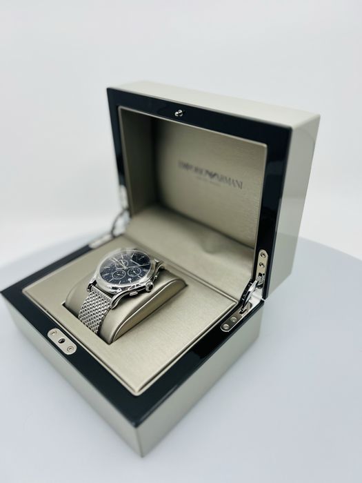 Ceas Emporio Armani, Swiss Made Bracele,Nou.