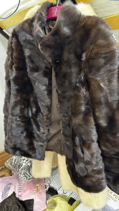 Продам норковую шубу