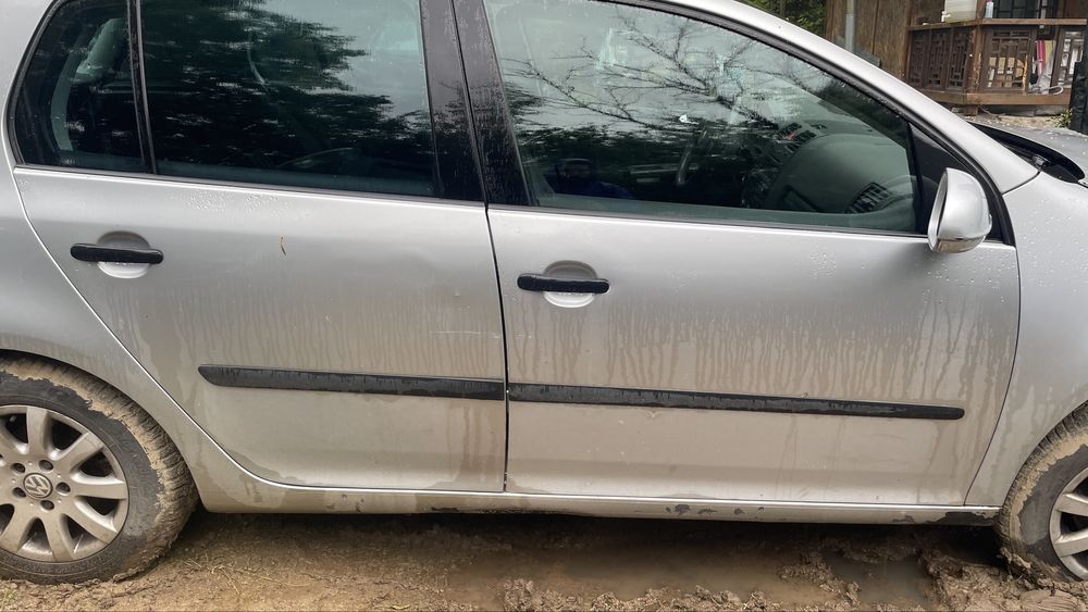 Врата VW Golf 5 Голф 5 врати