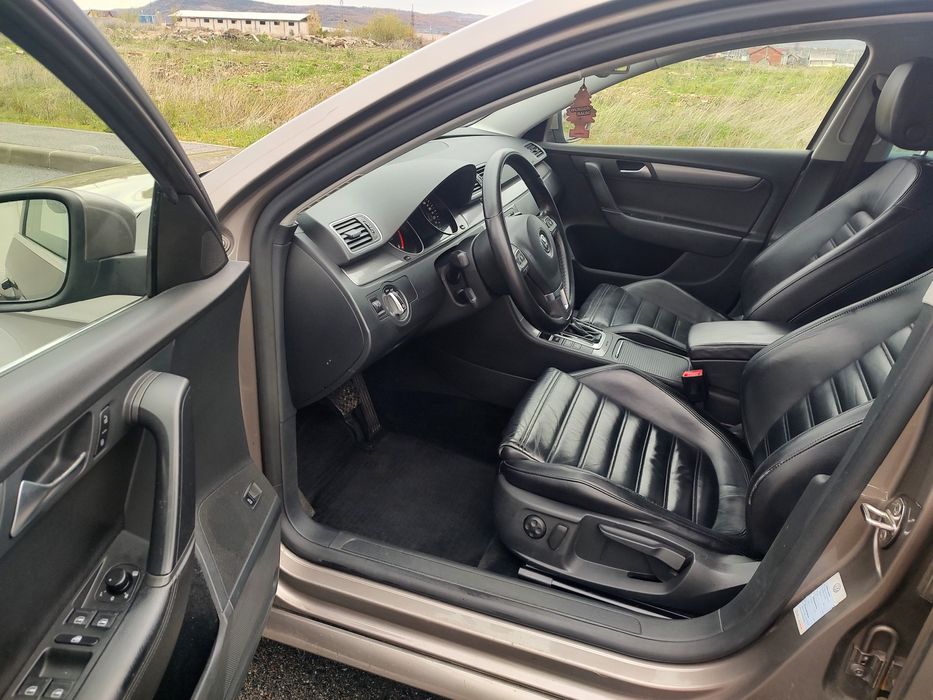 Vw Passat Limuzina 2.0 TDI 170 cp Cutie Automata**4Motion..Navi..Piele