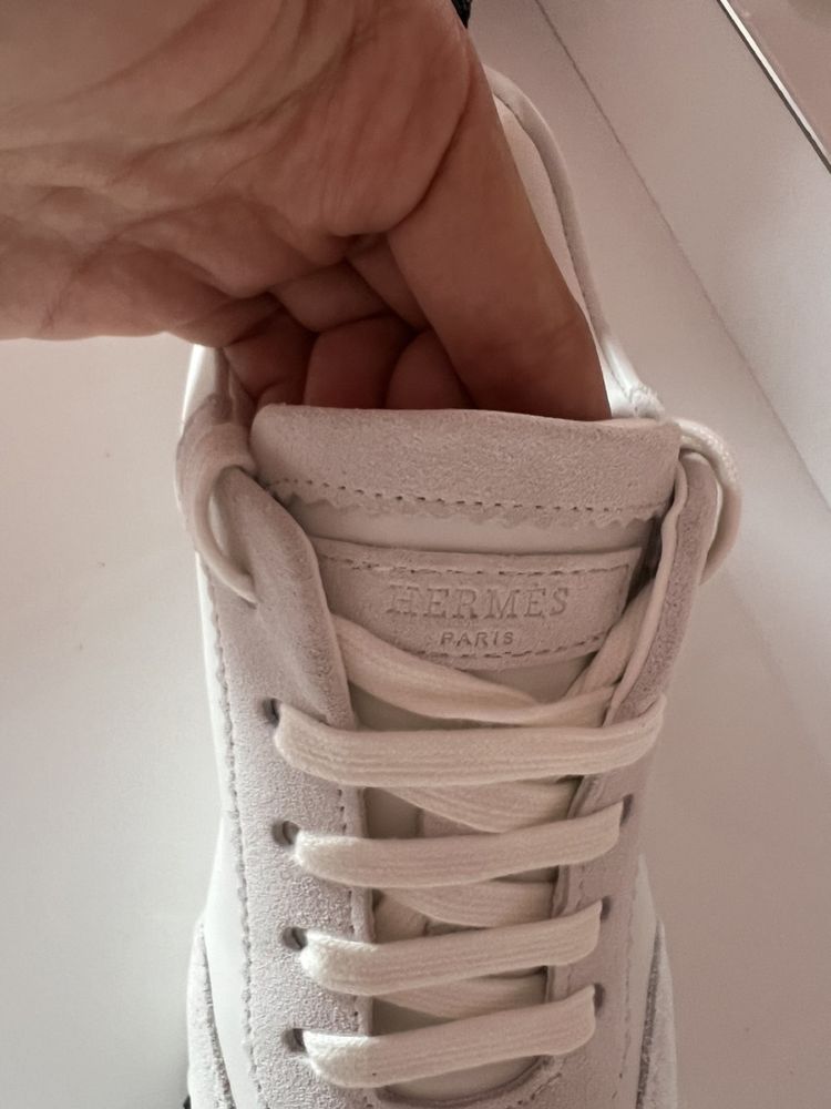 Hermes кецове бели