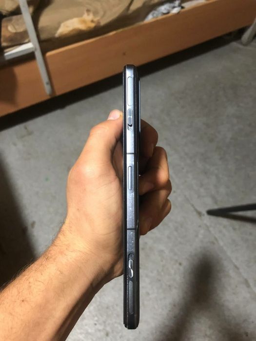 Poco F4 GT 5G 12+8/256