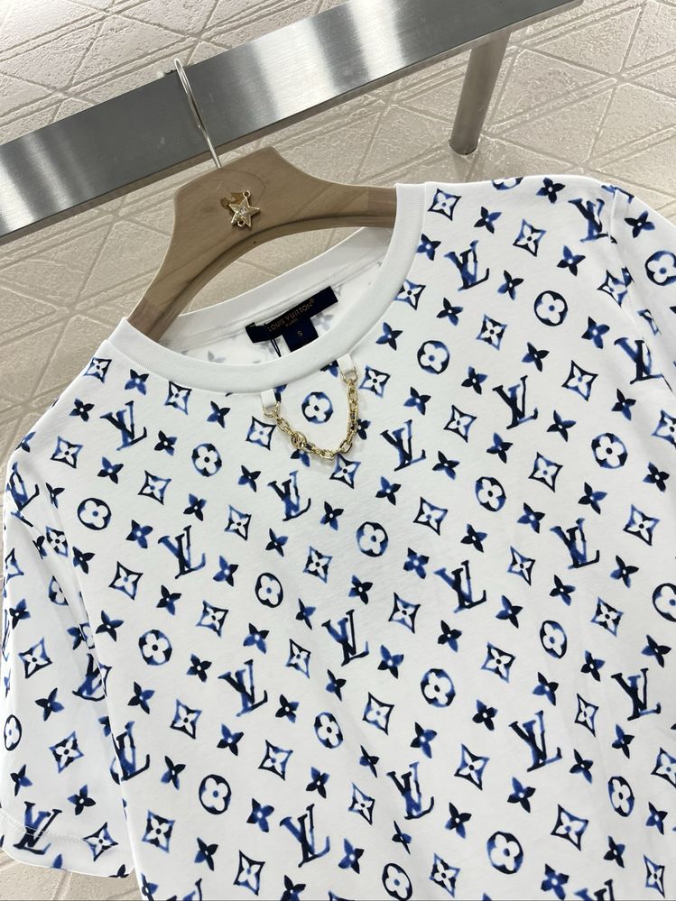 LV дамска тениска New Season