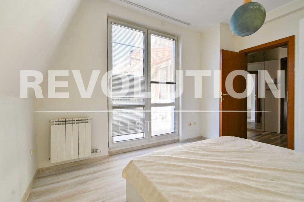 Дава се под наем Тристаен апартамент в София, Гоце Делчев - 86 кв.м за 750 € - Снимка #4