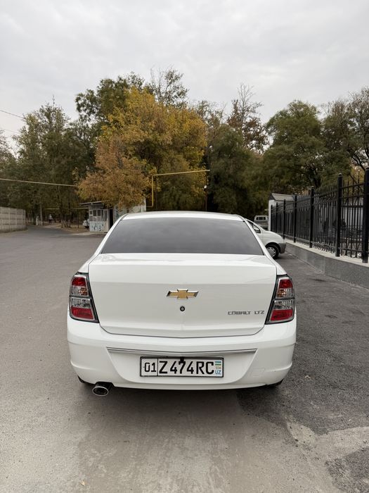 Chevrolet Cobalt Mid Nayt 2025  Full