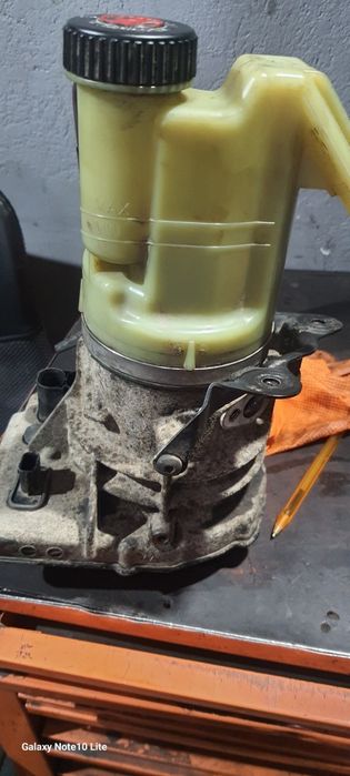 Pompa servo renault