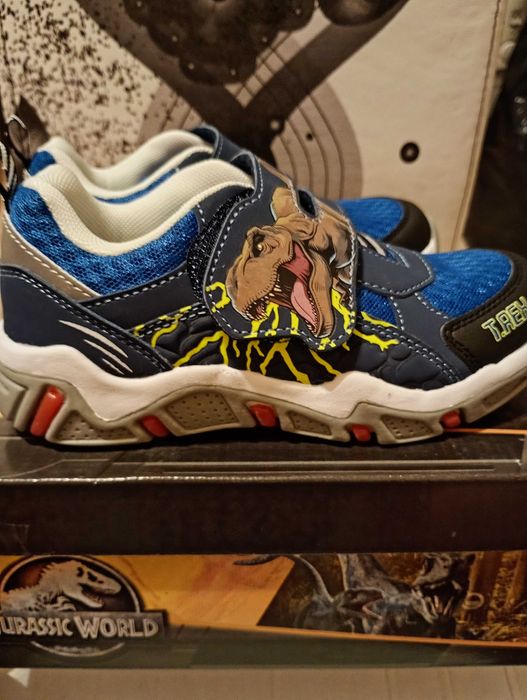 Snekers Jurassic World nr.31