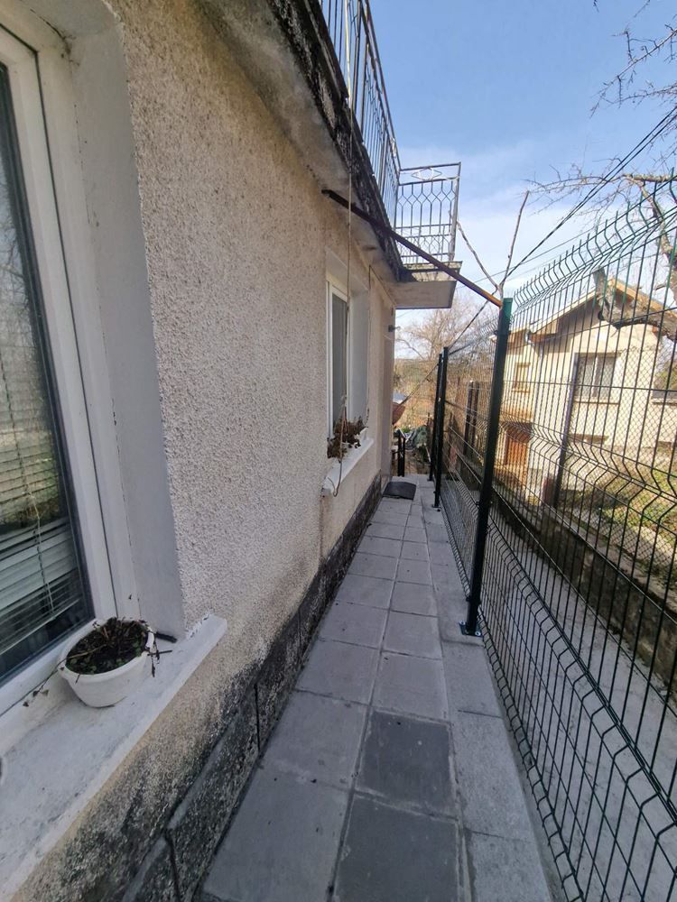Продава се Къща в София, Княжево - 127 кв.м за 1520 €/кв.м - Снимка #9