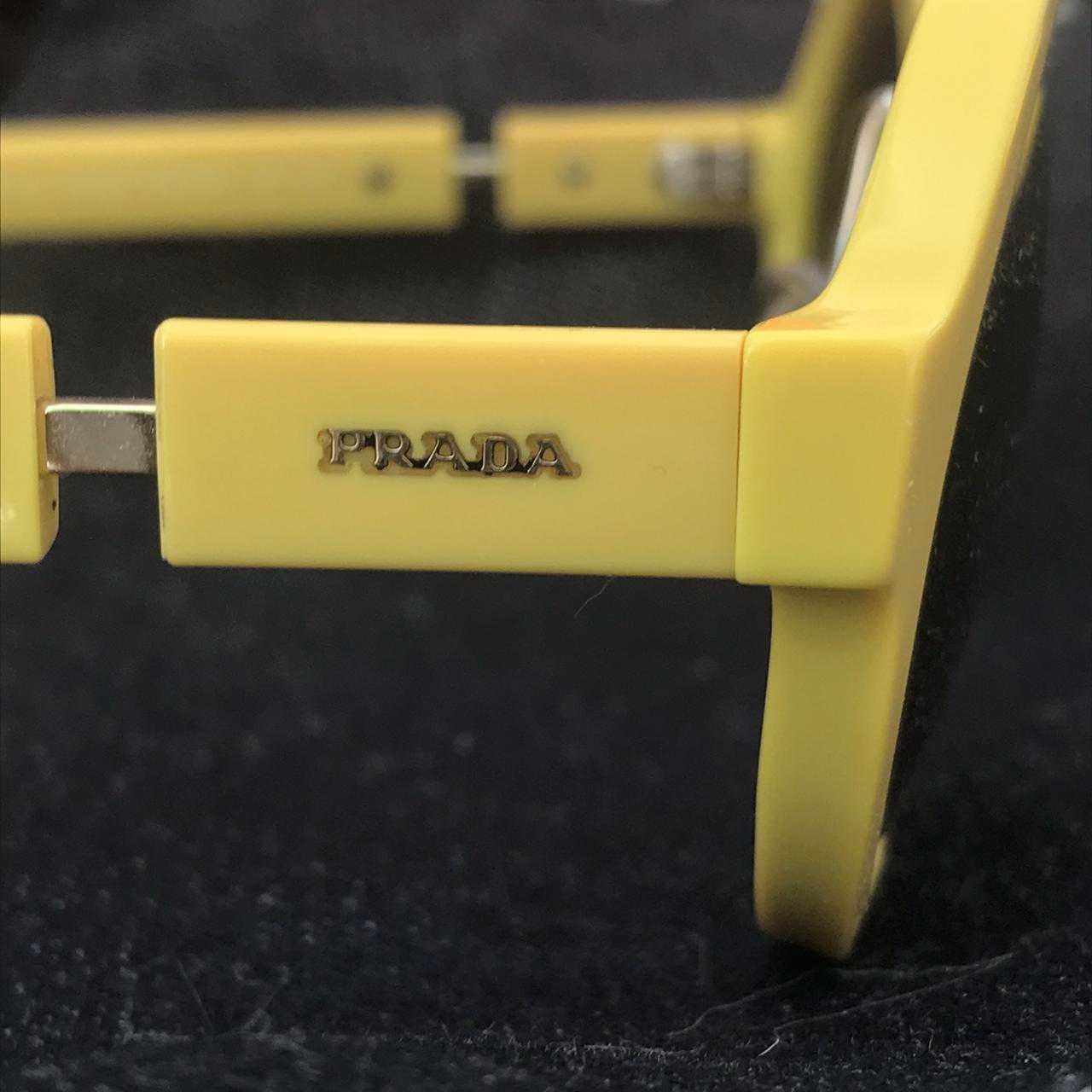 Оригинални слънчеви очила Prada