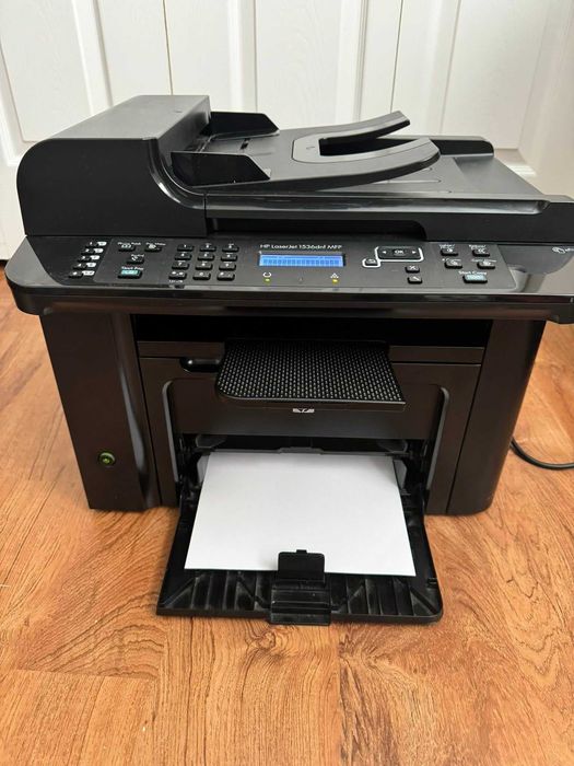 HP LaserJet 1536dnf MFP — профессиональное МФУ 4-в-1 Принтер