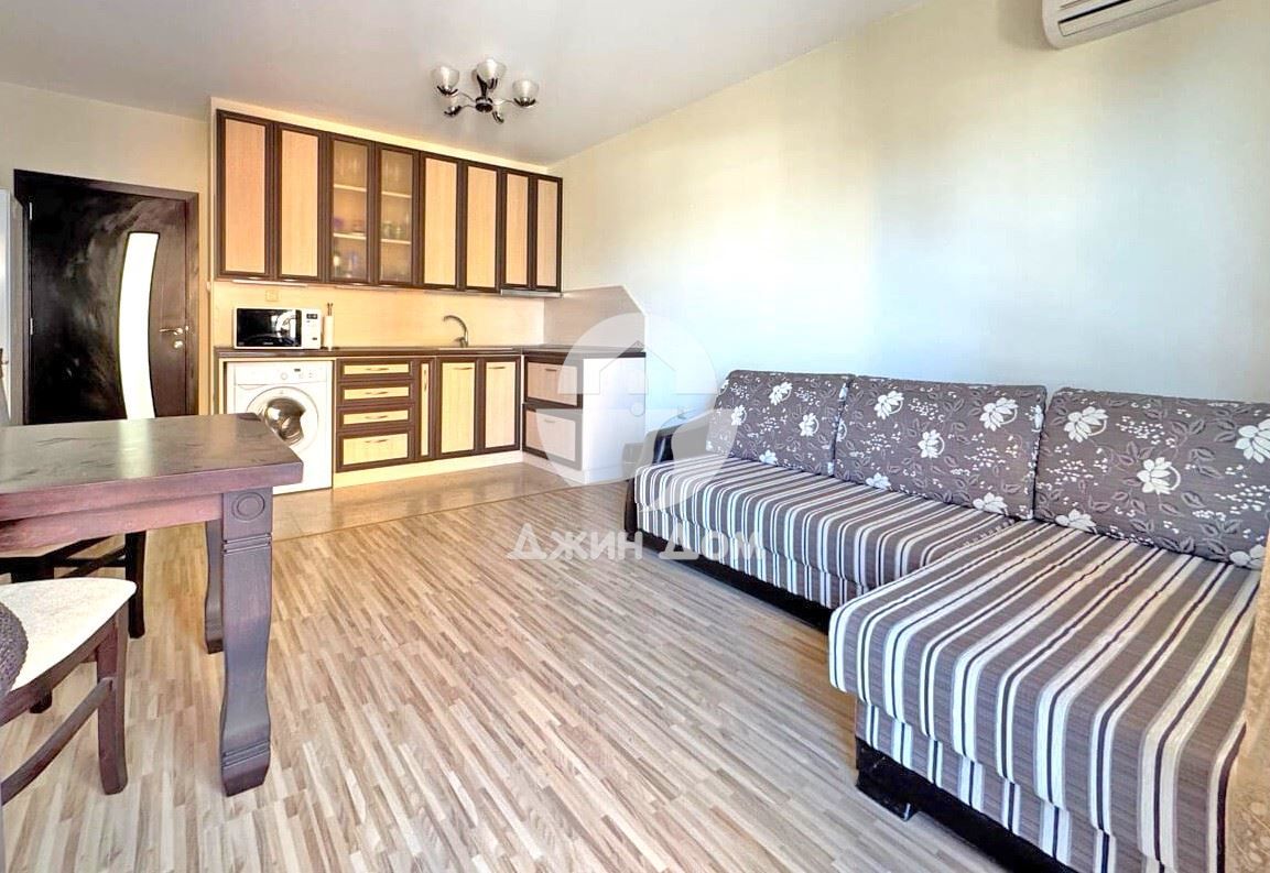 Продава се Тристаен апартамент в с. Равда, Област Бургас - 85 кв.м за 1365 €/кв.м - Снимка #1
