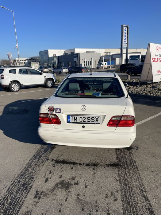 Mercedes Benz E 220 CDI 2002