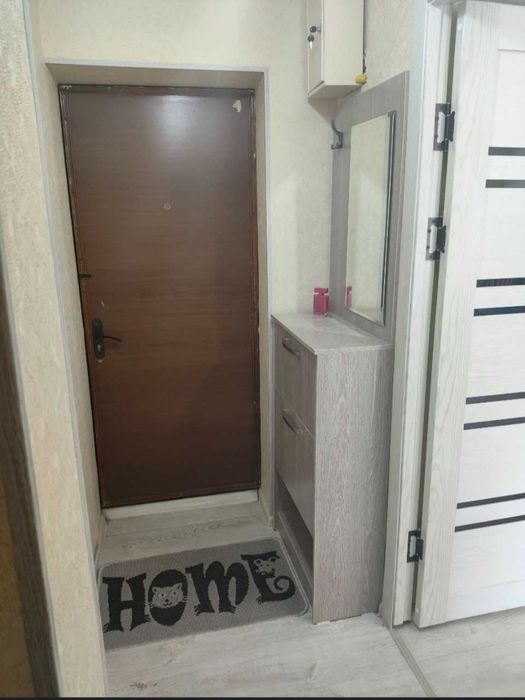 Метро Новза  1 комнатная квартира на 2м этаже