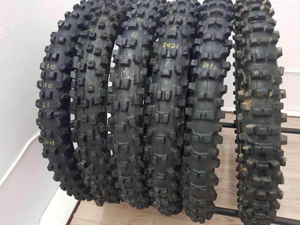 Anvelope moto 80 100 21 Pirelli Dunlop Metzeler