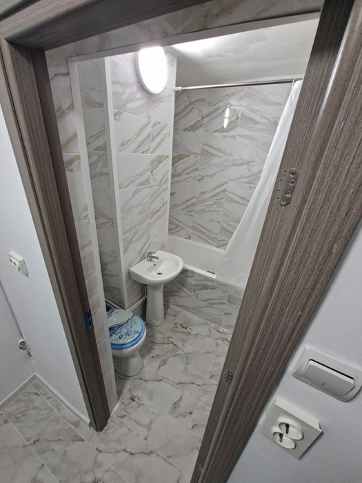 Garsoniera de vanzare