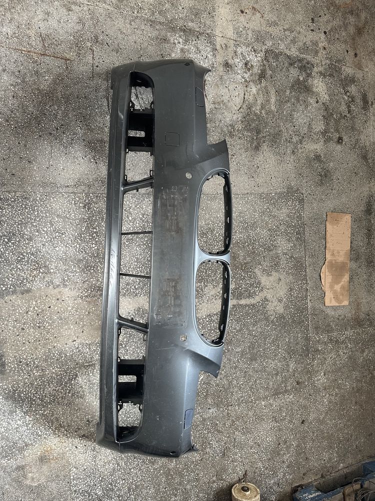 BMW E60 предна броня