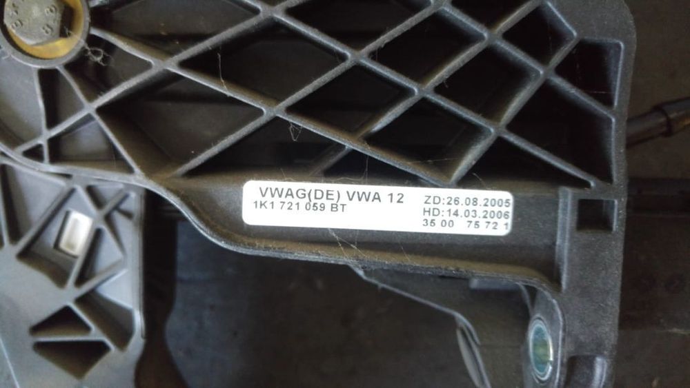 Pedala ambreiaj seat leon 1p1 1k1721059bt