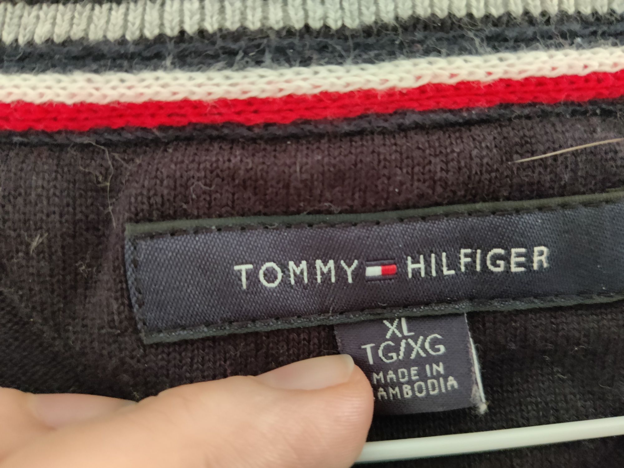 Pulover Tommy Hilfiger