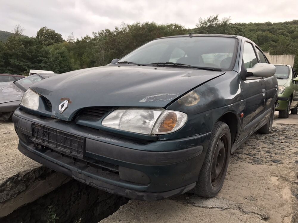 Renault Megane 2.0 113кс 1997г На Части