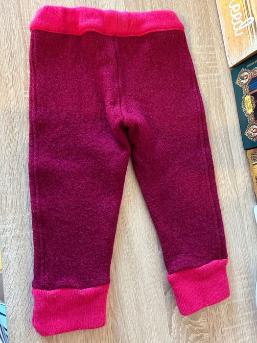 Pantaloni lână fiarta și fes Reima
