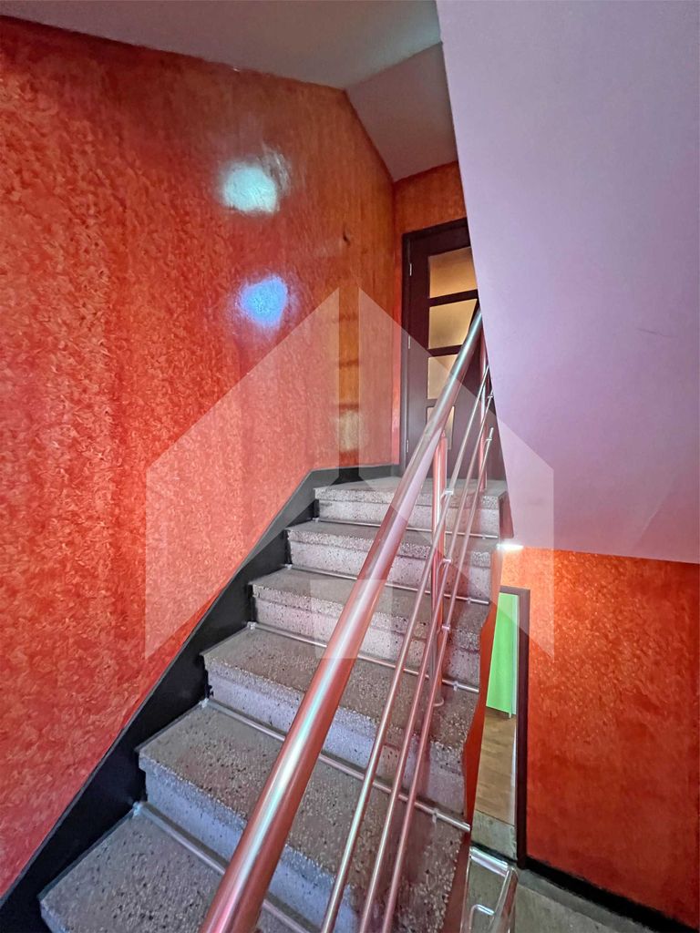 Продава се Къща в Нови пазар - 174 кв.м за 704 €/кв.м - Снимка #14
