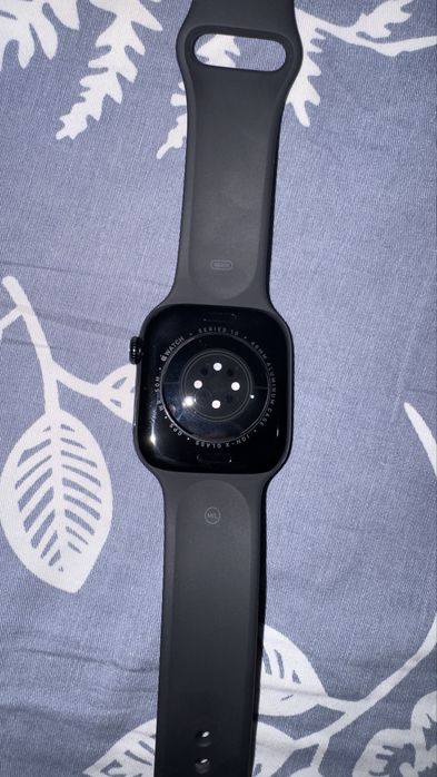 Apple watch 10 100%