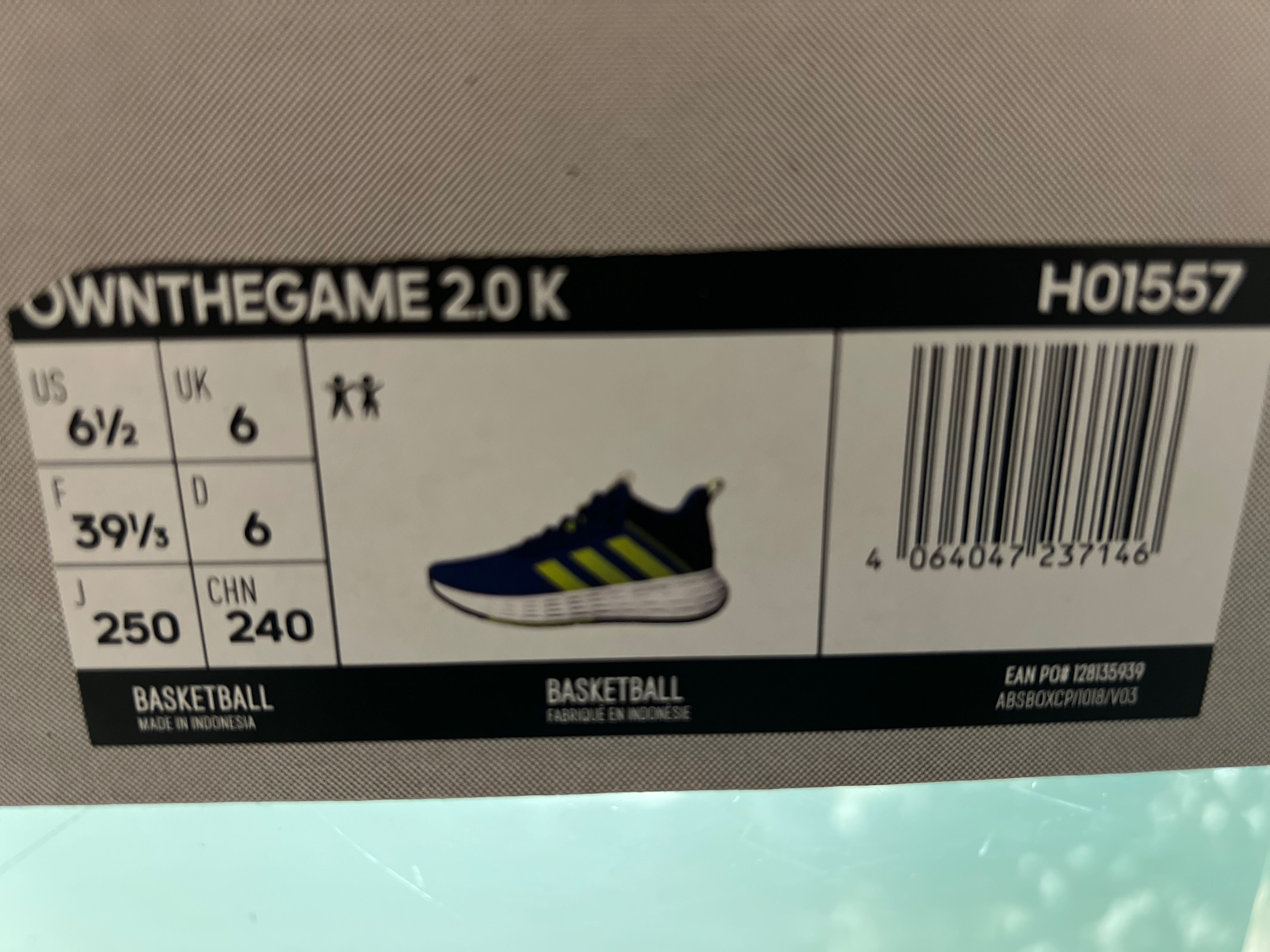 Маратонки Adidas OWNTHEGAME 2.0K