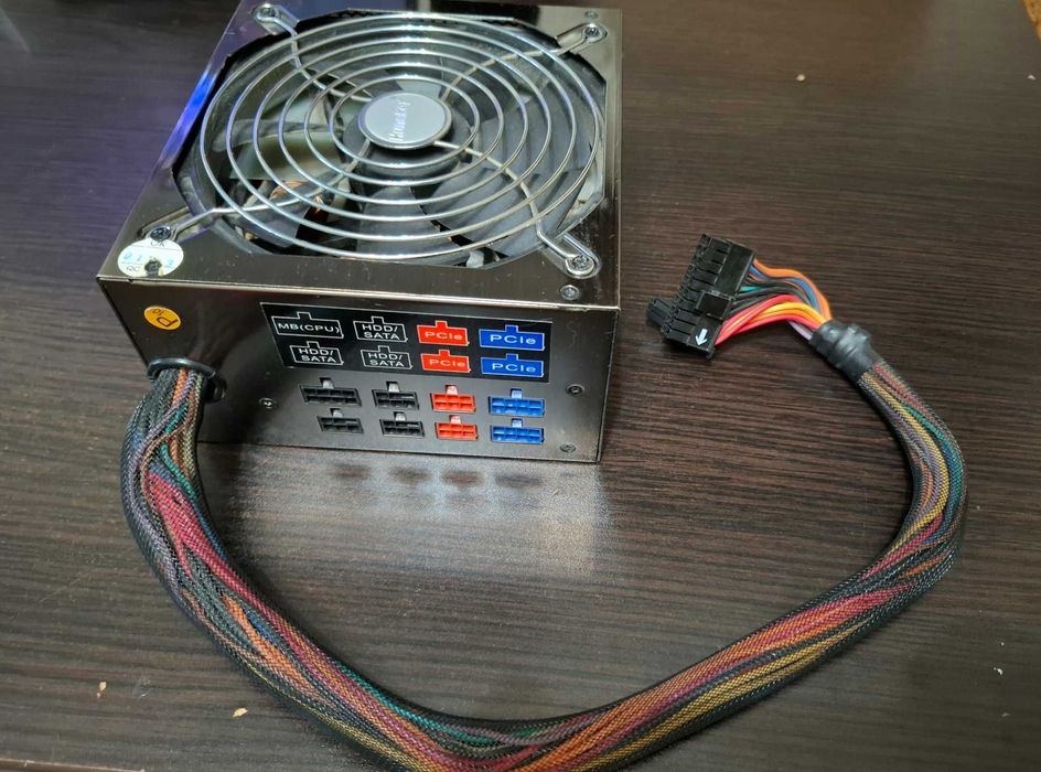 Продам блок питания для ПК