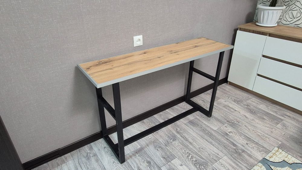 Консоль декоративная