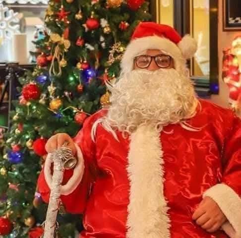 Moș Crăciun de închiriat