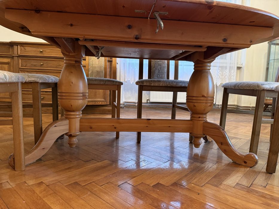 Masa extensibila  lemn masiv + 6 scaune