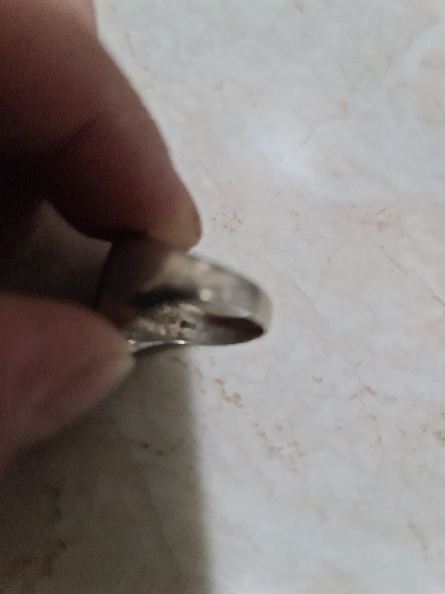 Ghiul argint 925 ,piatra onix stare foarte buna,marime mare 23 mm