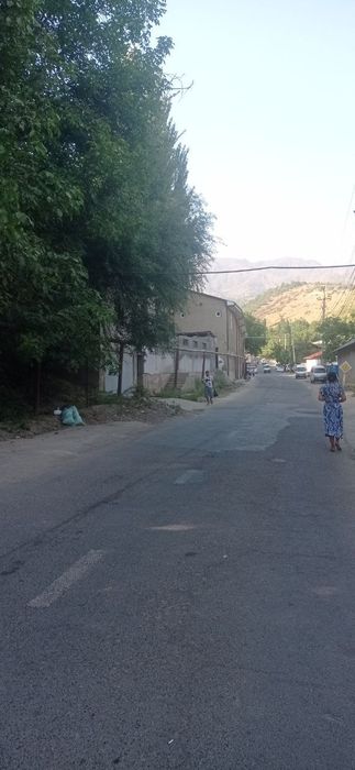 Yer bor sotiladi kadastri bor.