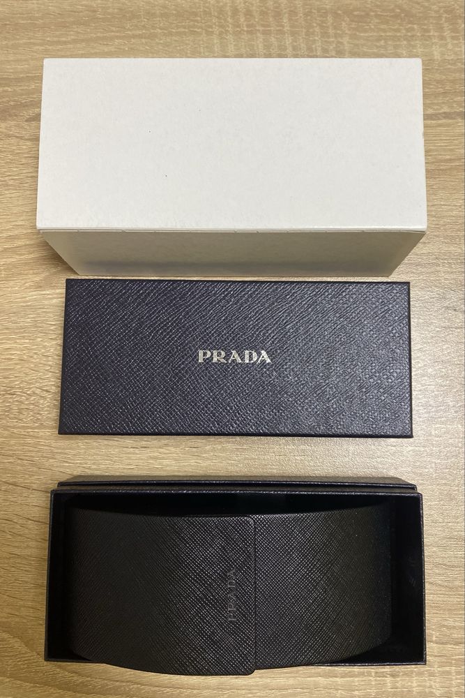 Слънчеви очила Prada/Прада