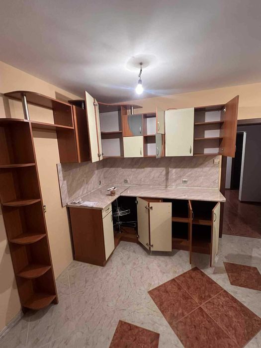 Кухненски шкафове + мивка и аспиратор