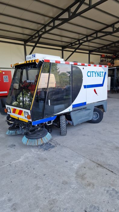 Maturatoare stradala Hako 2011  Multicar Unimog Gunoiera Lama perie