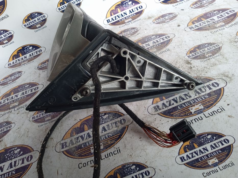 oglinda dreapta rabatare electrica  skoda superb 2