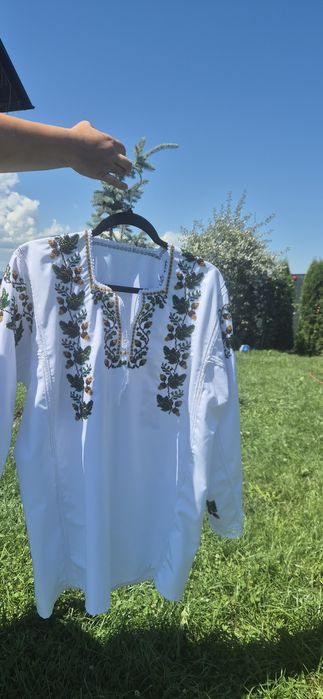 Camasa traditionala femei deosebita