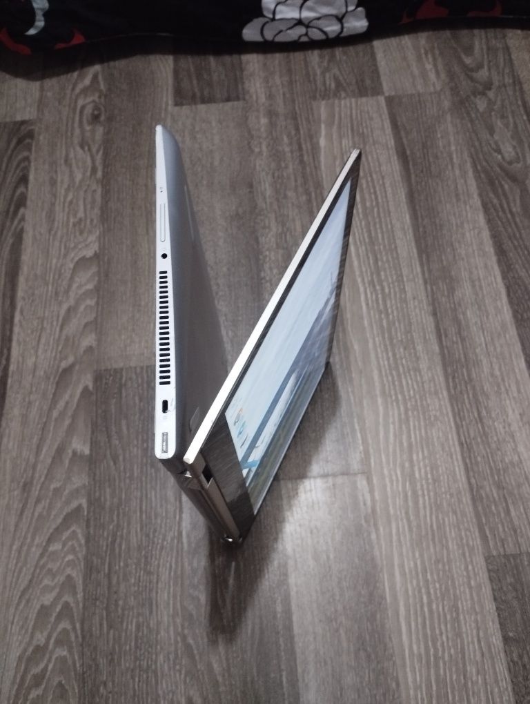 Laptop HP  2 in 1 Pavilion, HP, 14 inch, FullHD, Intel Core i7-1