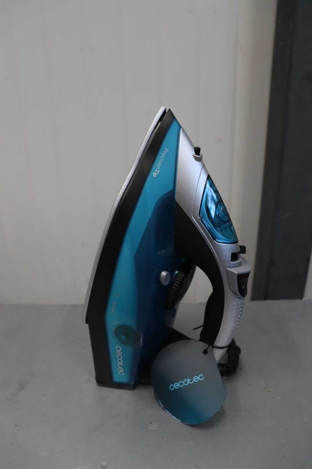 Парна ютия Cecotec Fast&Furious 5010 Vital 2600W, 55 г/мин